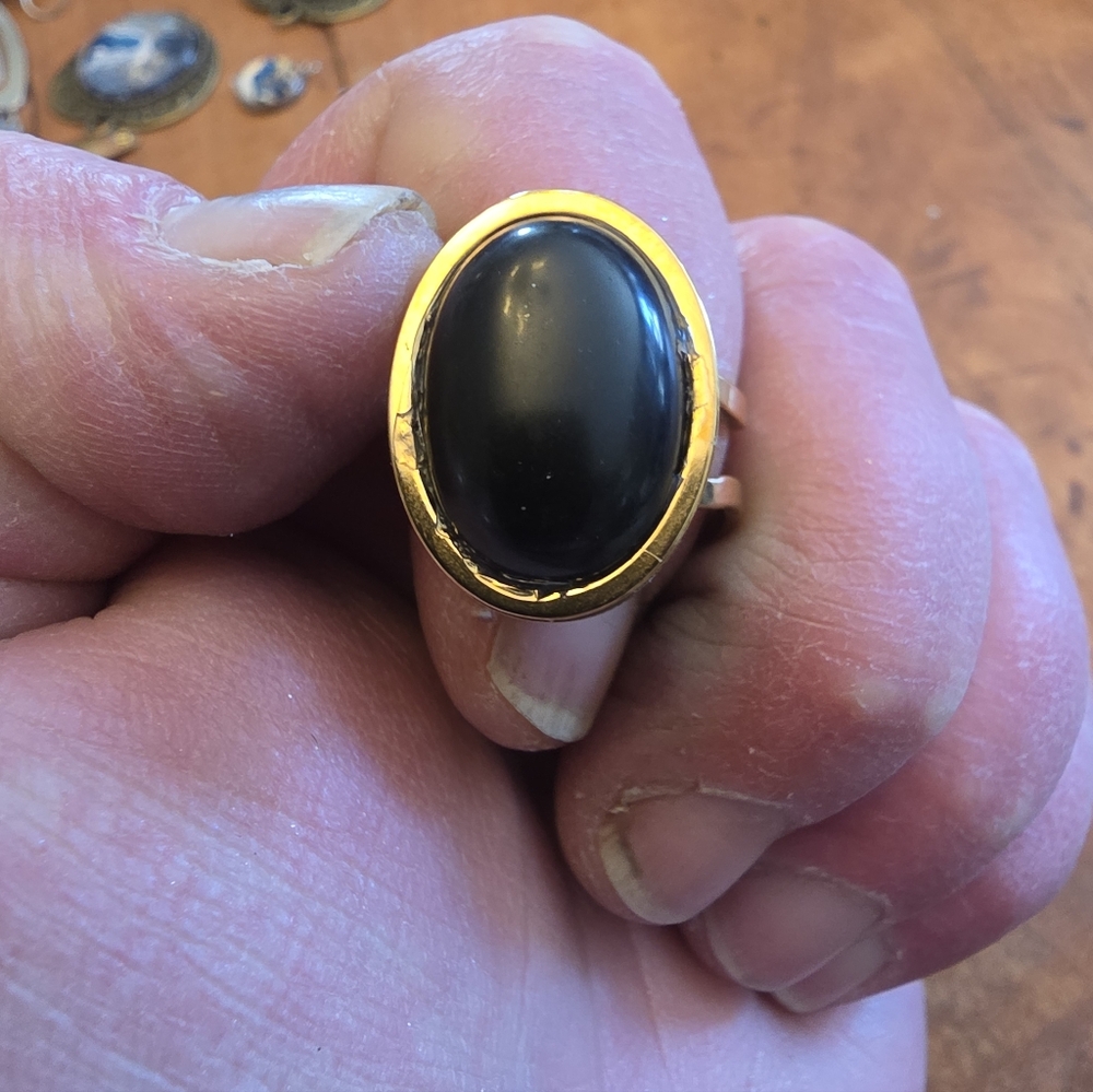 Black Gemstone Stone (Obsidian?) On Gold Tone Ring Base, Adjustable Ring!